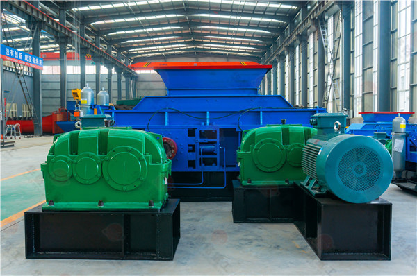 全液壓對輥制沙機什么價有沒有可靠廠家推薦