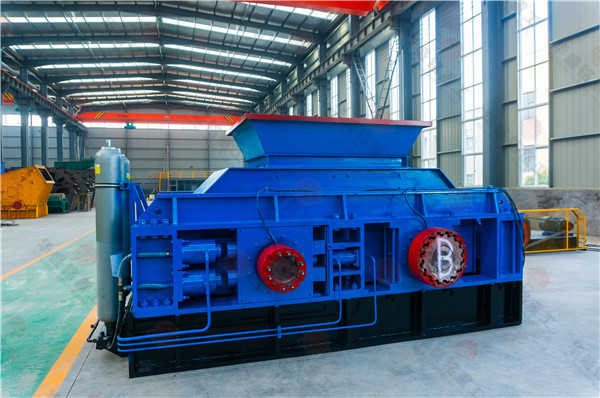 時(shí)產(chǎn)50噸的石頭制砂設(shè)備多少錢一臺(tái)