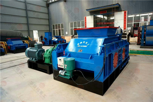 時(shí)產(chǎn)50噸的石頭制砂設(shè)備多少錢一臺(tái)